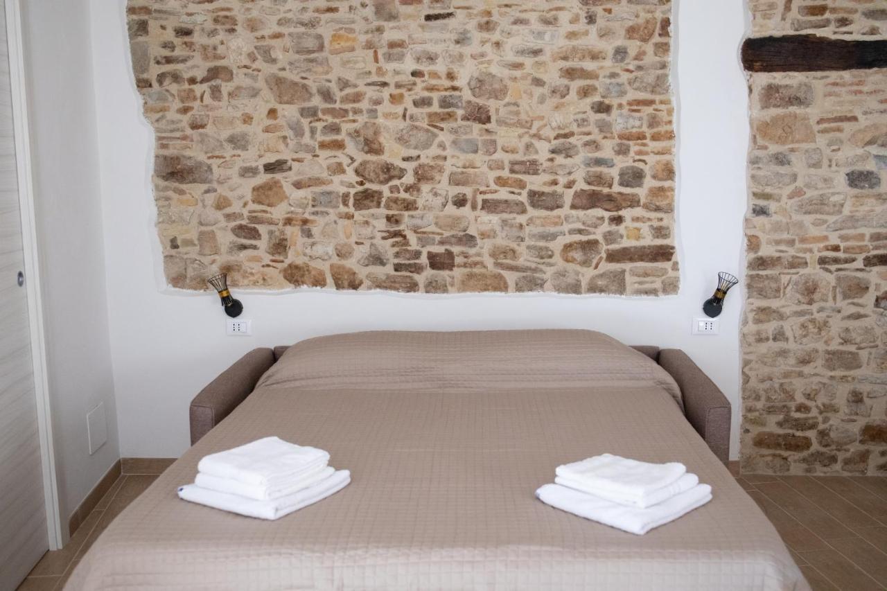 B&B Sotto Le Mura Pietra Montecorvino Экстерьер фото